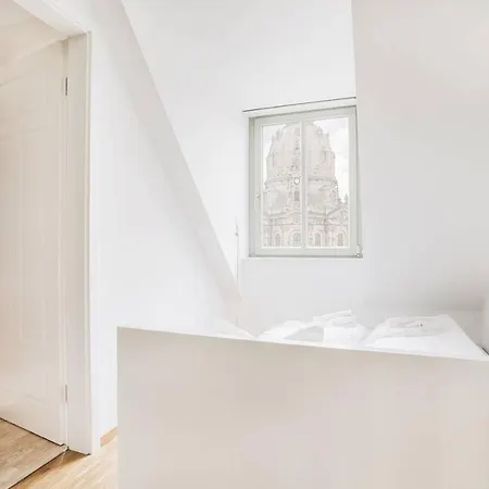 Dill Frauenkirchenblick Dresden